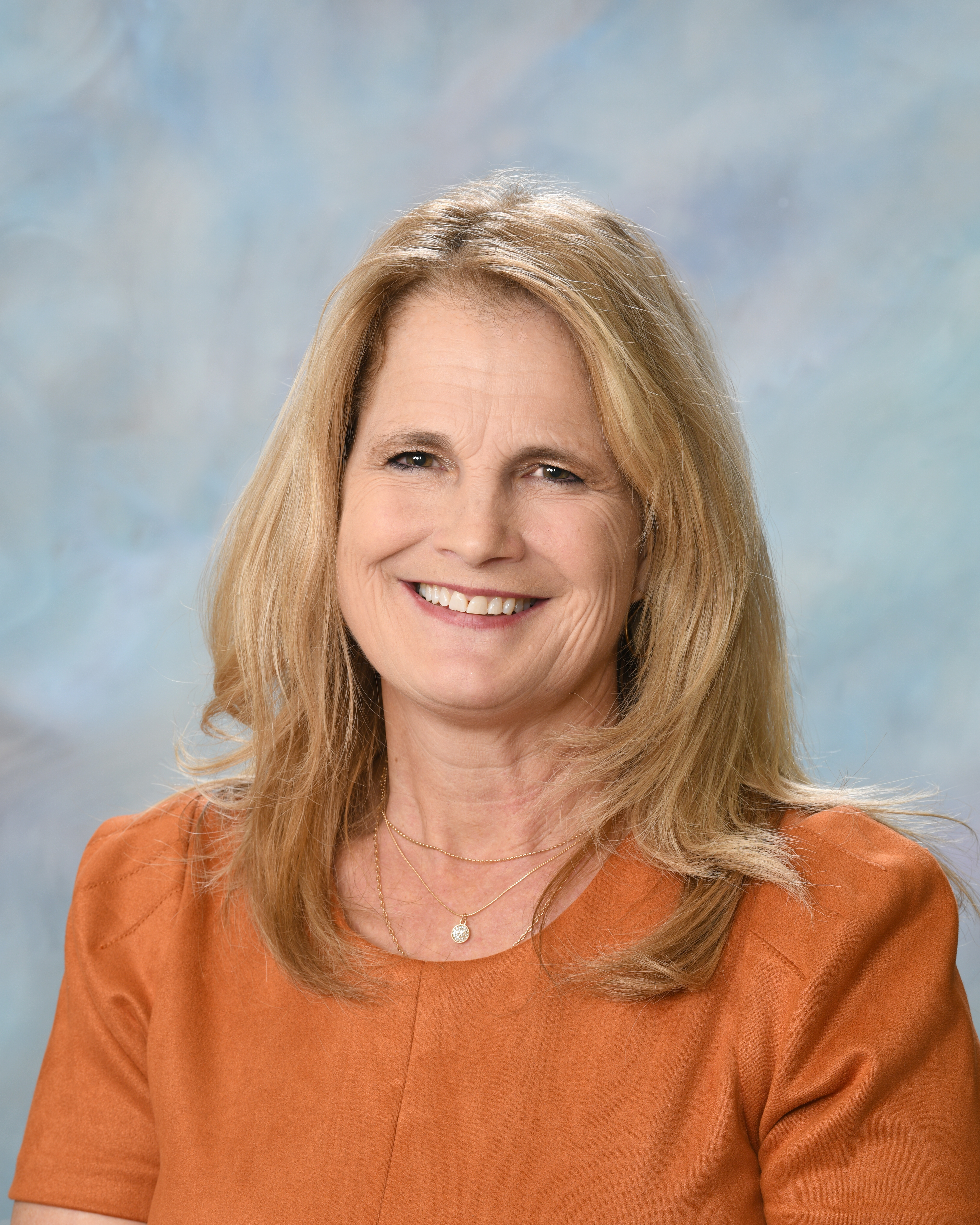 Julie Auch